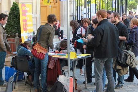 247638_373156912760152_1130115453_n